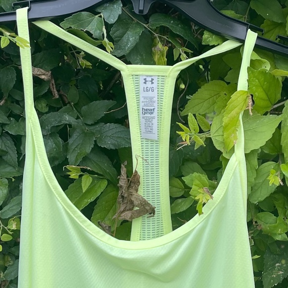 Under Armour Flyby Racing Back Tank Yellowish - Picture 8 of 8